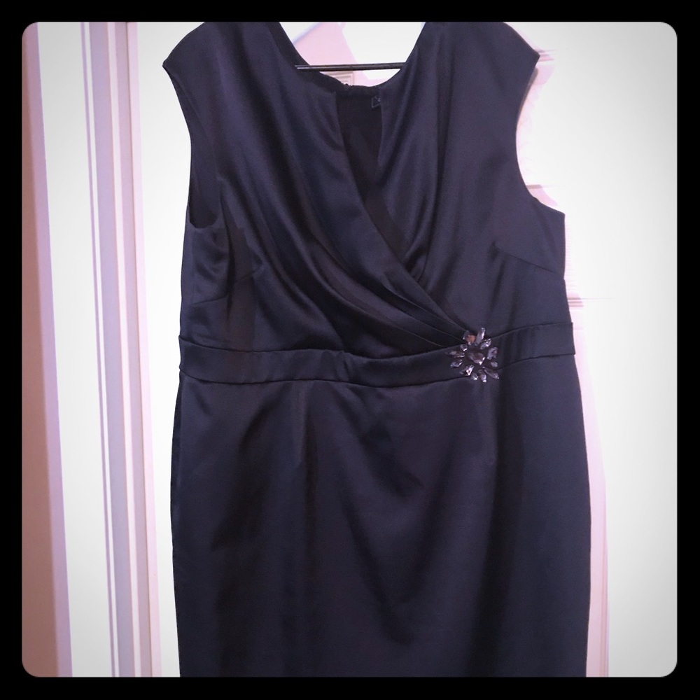 Plum dress barn cocktail dress size 20